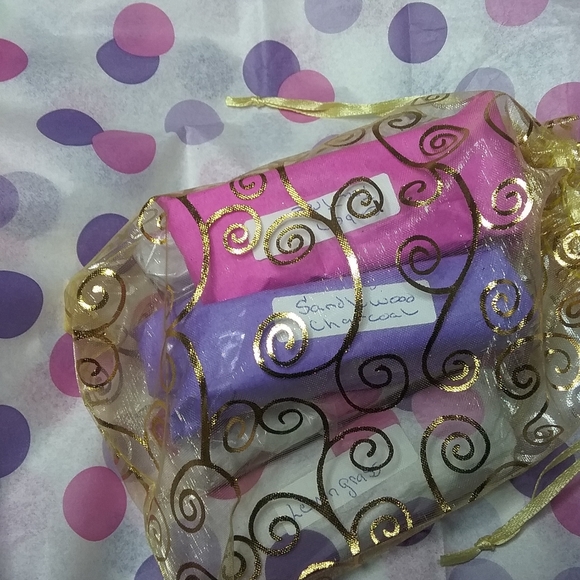 6 soap sampler Fall theme Halloween - Picture 9 of 14